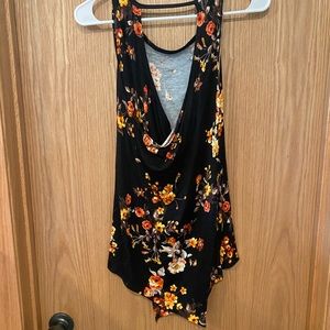 Magic Fit Tulip Back Top